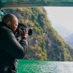 Khách đi thuyền sông Nho Quế - Se Be khách nhà Chúng Pủa