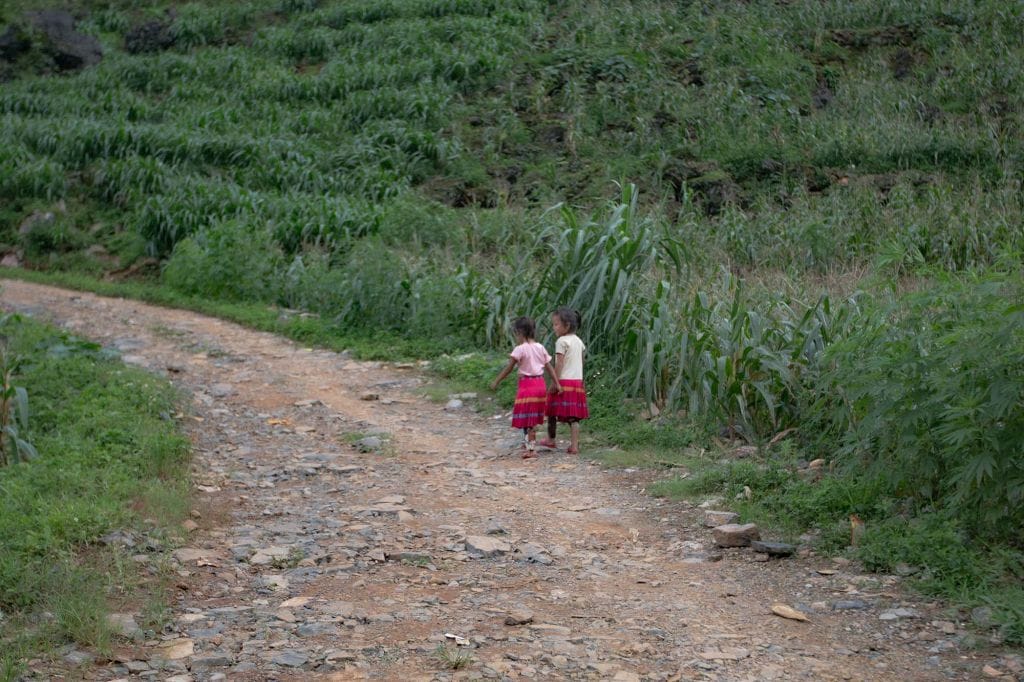 đường mòn trên Mã Pì Lèng